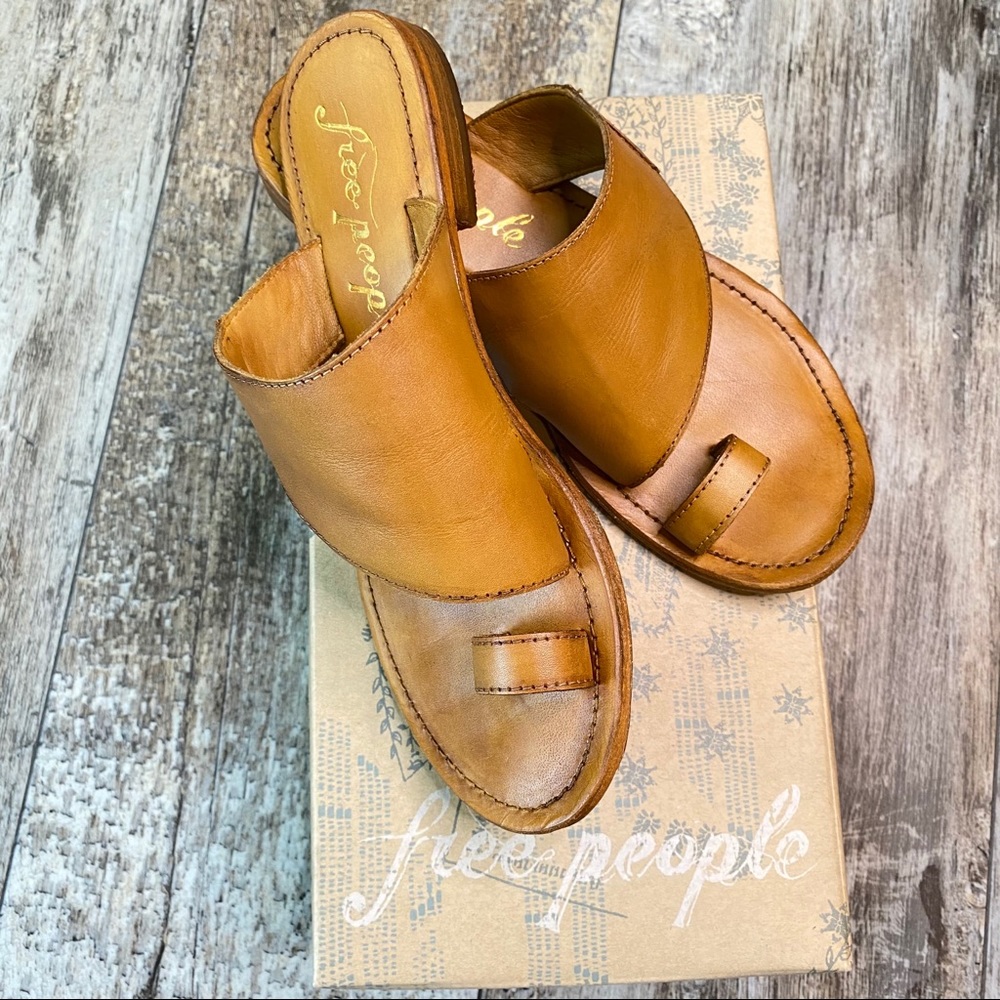 Free People “Sant Antoni” Slide